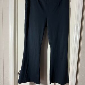 Black Flared Pants size 2x. NWT